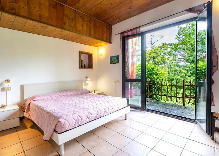 Casa Nel Bosco By Interhome