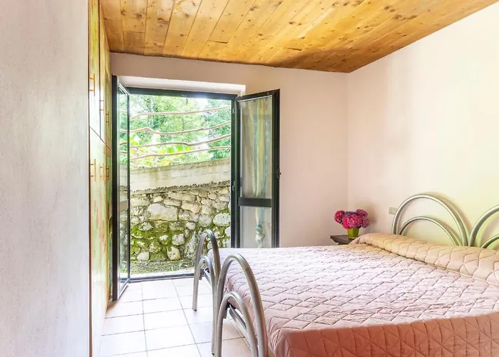 Casa Nel Bosco By Interhome * 레노 디 레기우노