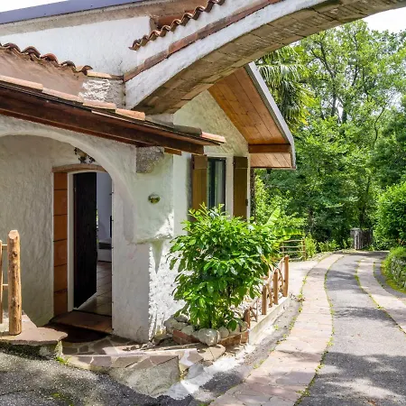 Casa Nel Bosco By Interhome Nyaraló