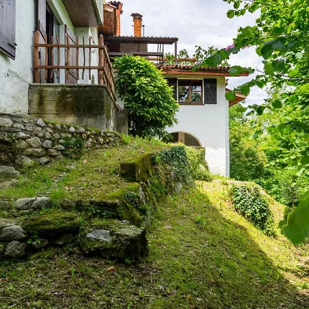 Casa Nel Bosco By Interhome