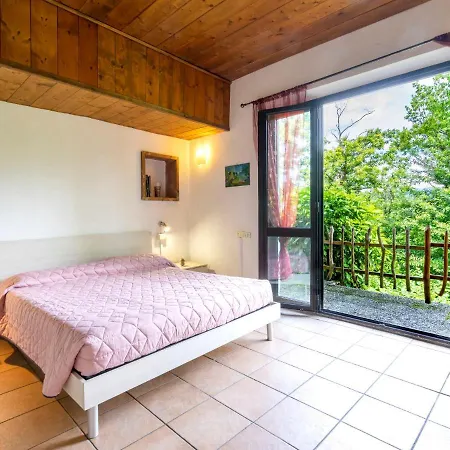 Casa Nel Bosco By Interhome