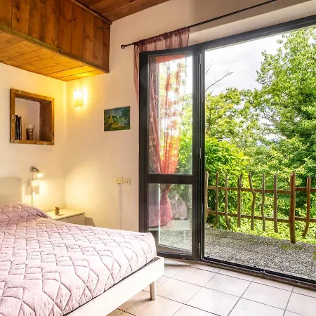 Casa Nel Bosco By Interhome Nyaraló *