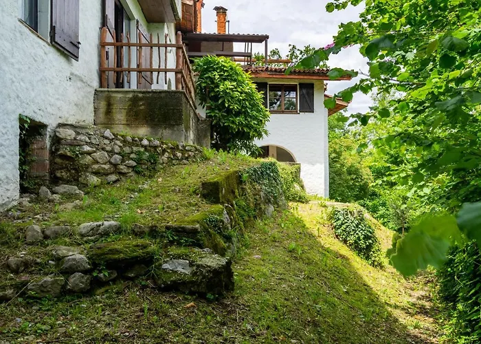 Casa Nel Bosco By Interhome