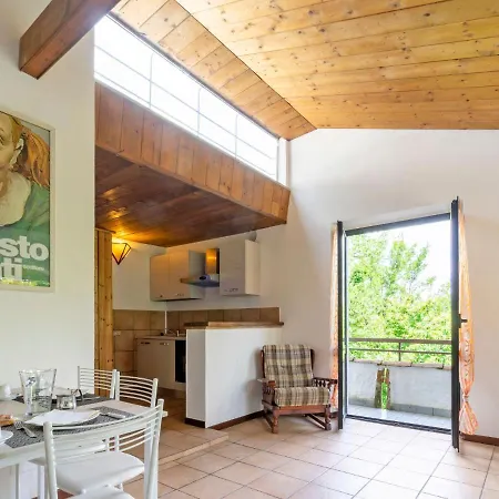 Casa Nel Bosco By Interhome Hébergement de vacances *